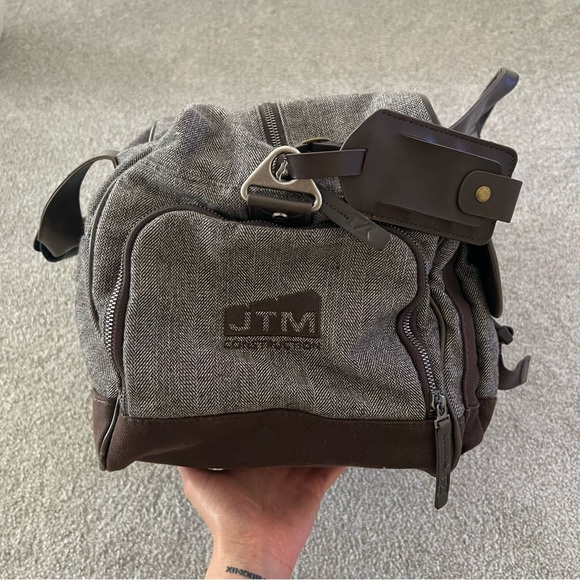 Cutter & Buck Brown Leather Blue Interior Travel Carry-on Duffel Bag - Picture 10 of 13